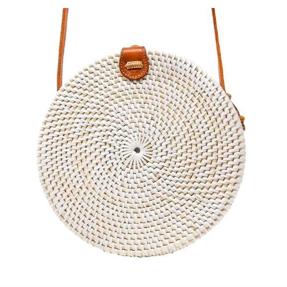 White Rattan Round Bag - Picture 5 of 5